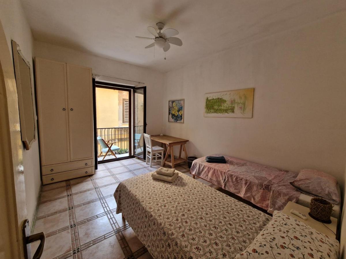 Sea-View Terrace & Bikes Moon Ortigia Holiday Home Syracuse Exterior foto